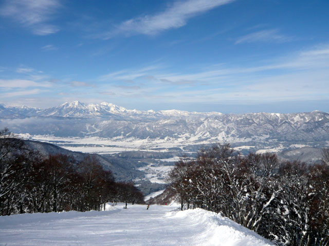 長野県　野沢温泉スキー場　全長5000mスカイラインコース